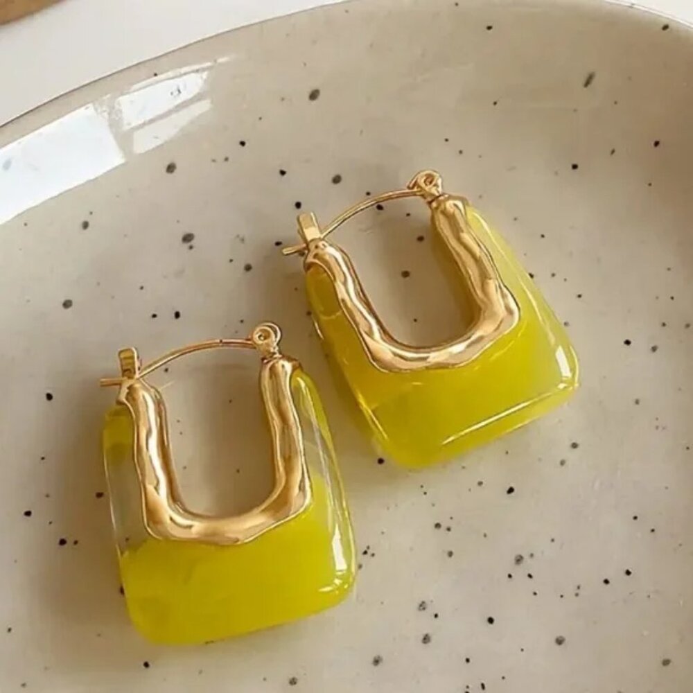 NWOT Limoncello and Gold Earrings